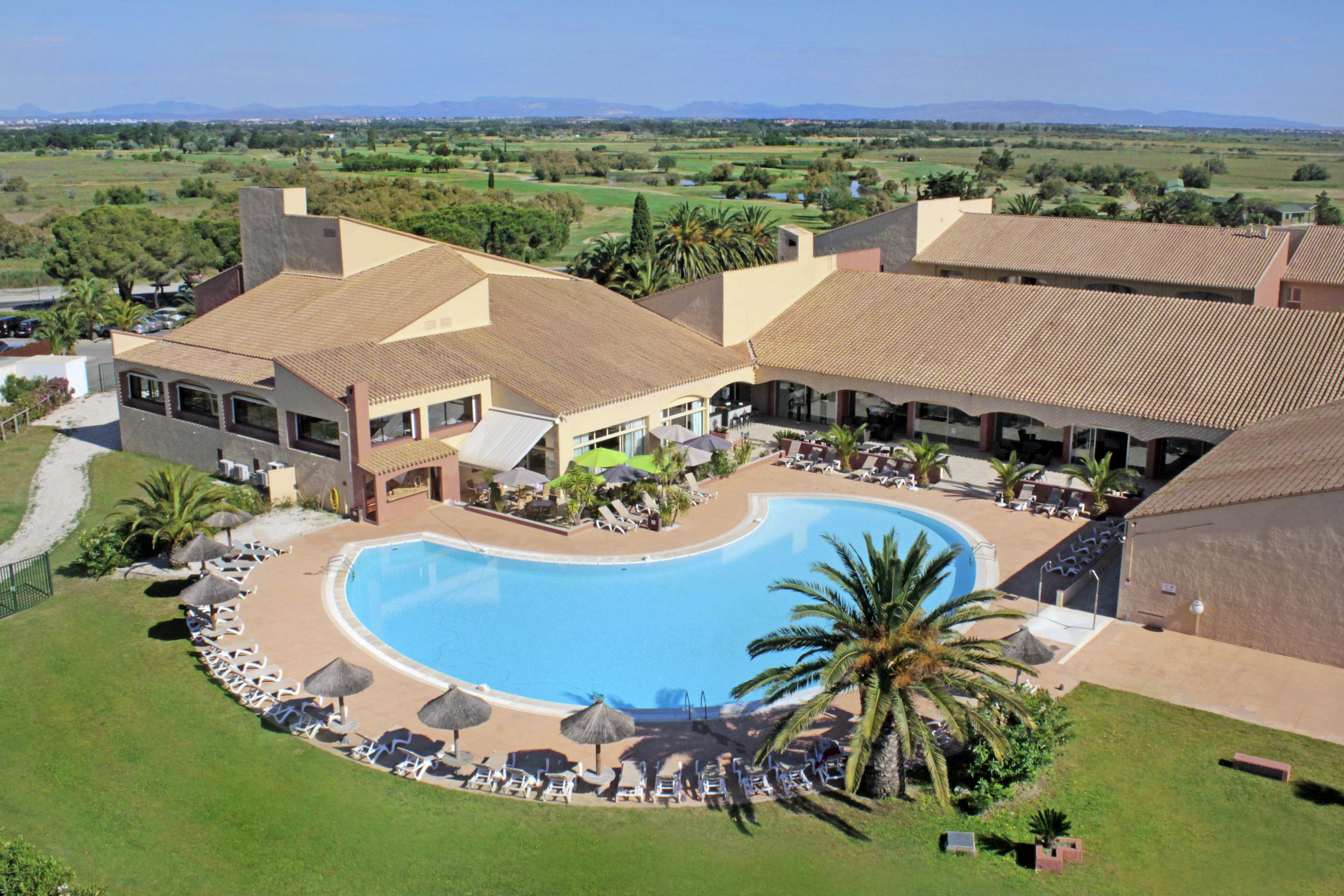 Hotel Le Mas D'Huston Spa And Golf Saint-Cyprien  Exterior photo