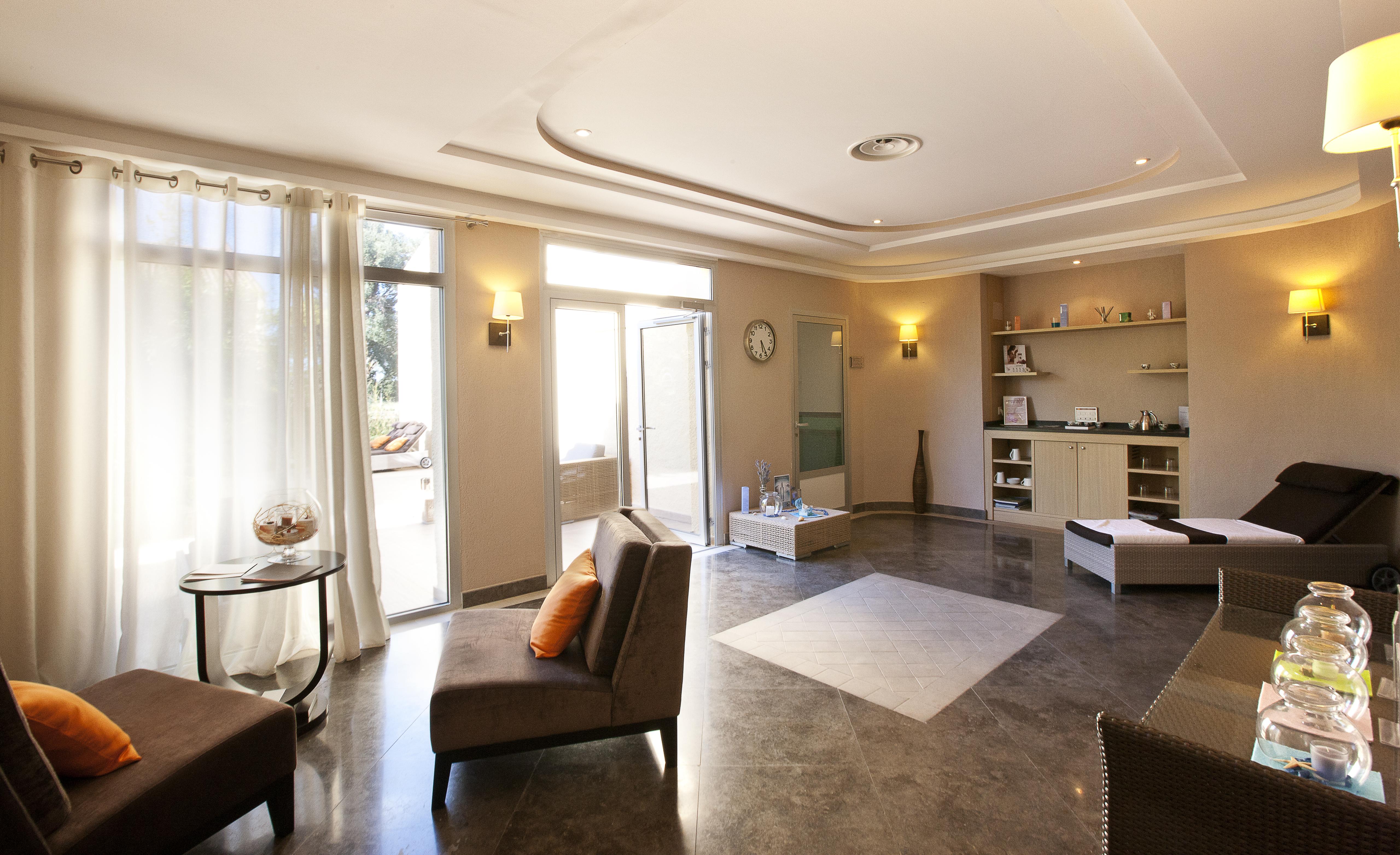 Hotel Le Mas D'Huston Spa And Golf Saint-Cyprien  Exterior photo